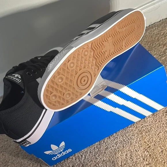 Adidas Nizza Black and White Sneakers Classic Design